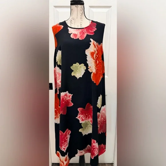 Calvin Klein Black Dress with Bold Floral Design - Picture 5 of 9